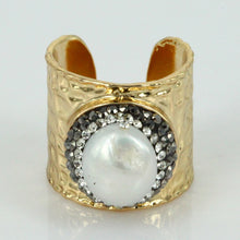 Load image into Gallery viewer, natural big pearl druzy finger rings