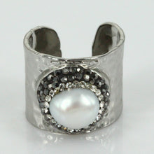 Load image into Gallery viewer, natural big pearl druzy finger rings