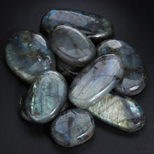 Load image into Gallery viewer, Labradorite Crystal Rough